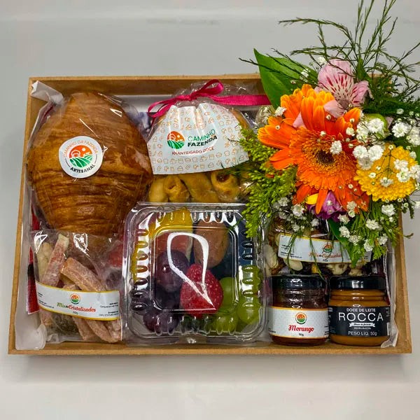 Caixa de Presente Café da Manhã ou Tarde com produtos da Fazenda – Menina Mulher
